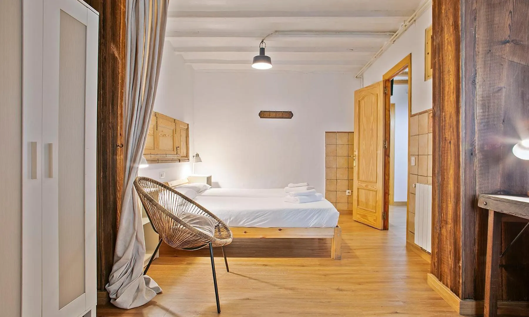ברצלונה Las Ramblas, Comfort In Bcn For 8 Persons דירה